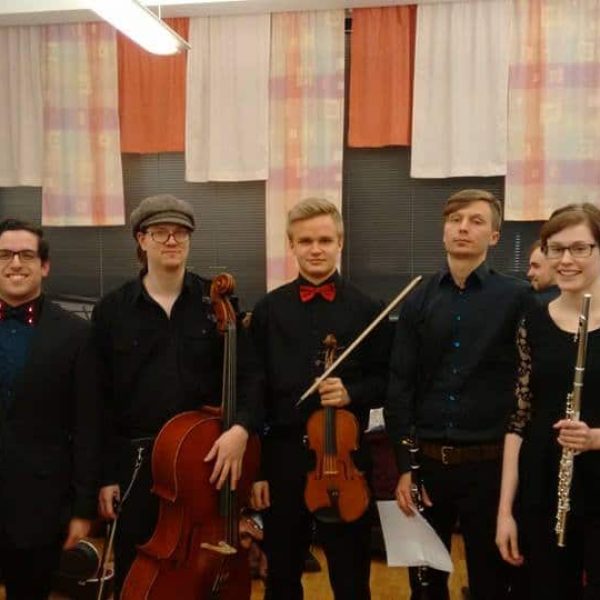 quintetotrasestreno
